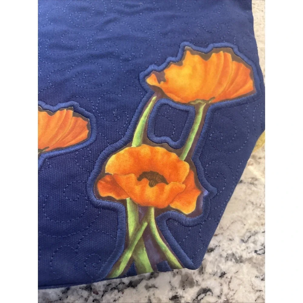 Epcot‎ International Flower & Garden Festival blue tote poppies NWT DAMAGE READ